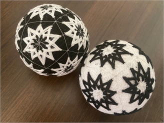 Black and White Temari B1